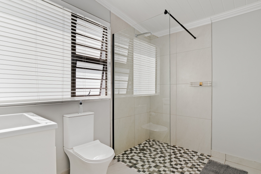 Commercial Property for Sale in Knysna Central Western Cape